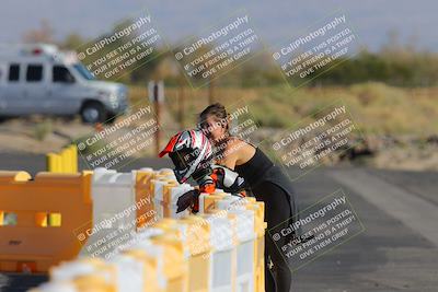 media/Nov-06-2022-SoCal Trackdays (Sun) [[208d2ccc26]]/Around the Pits/